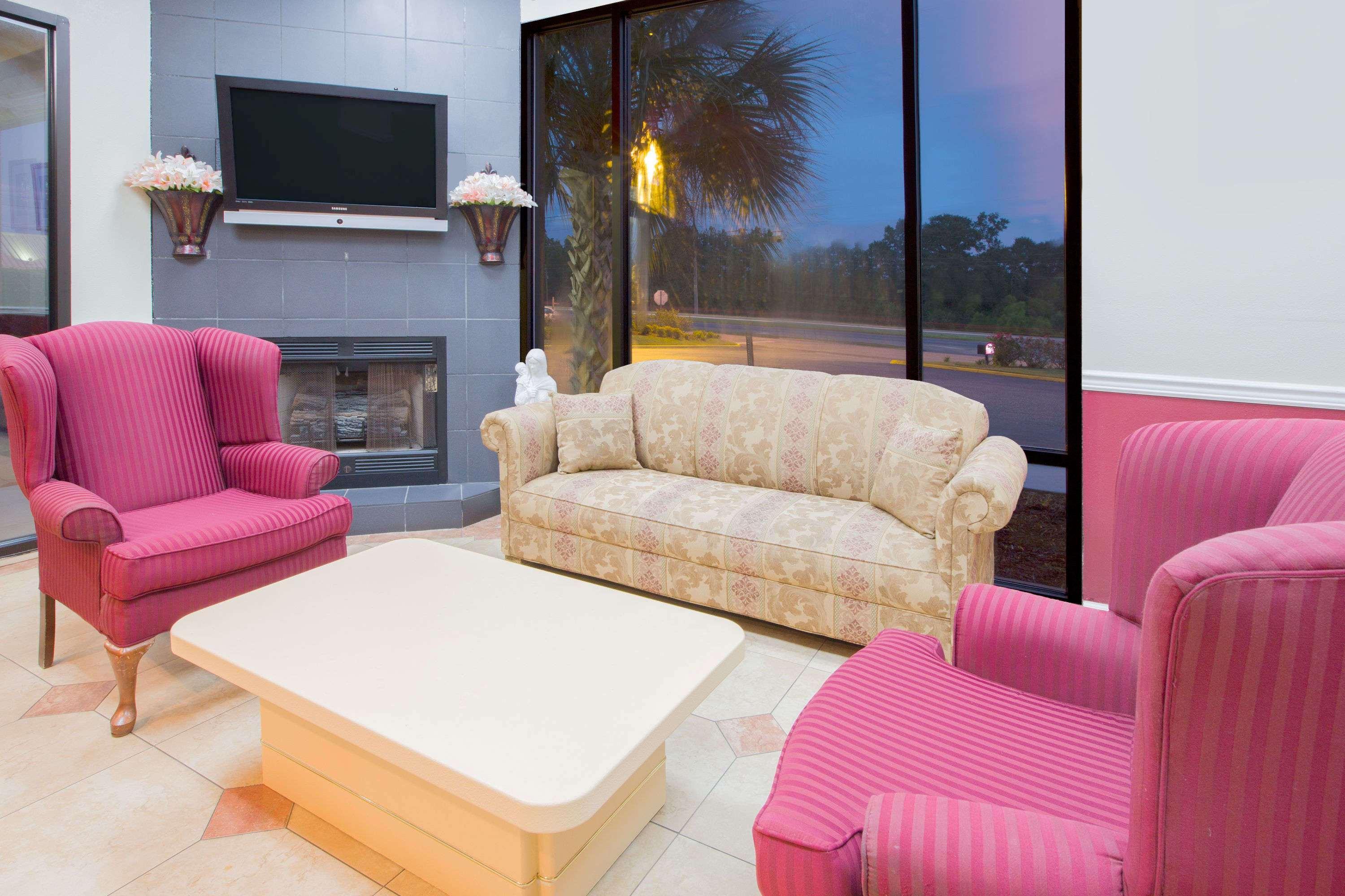 Howard Johnson By Wyndham Dothan Exterior foto